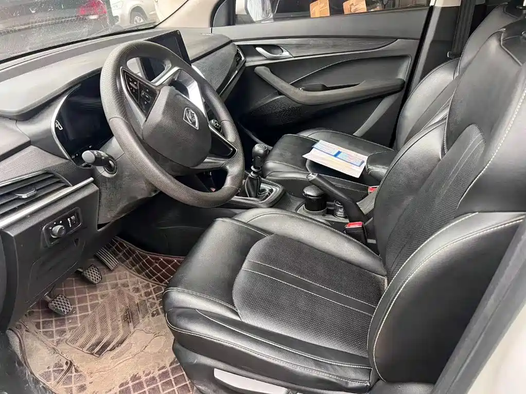 Baojun 360 — миниатюра 5