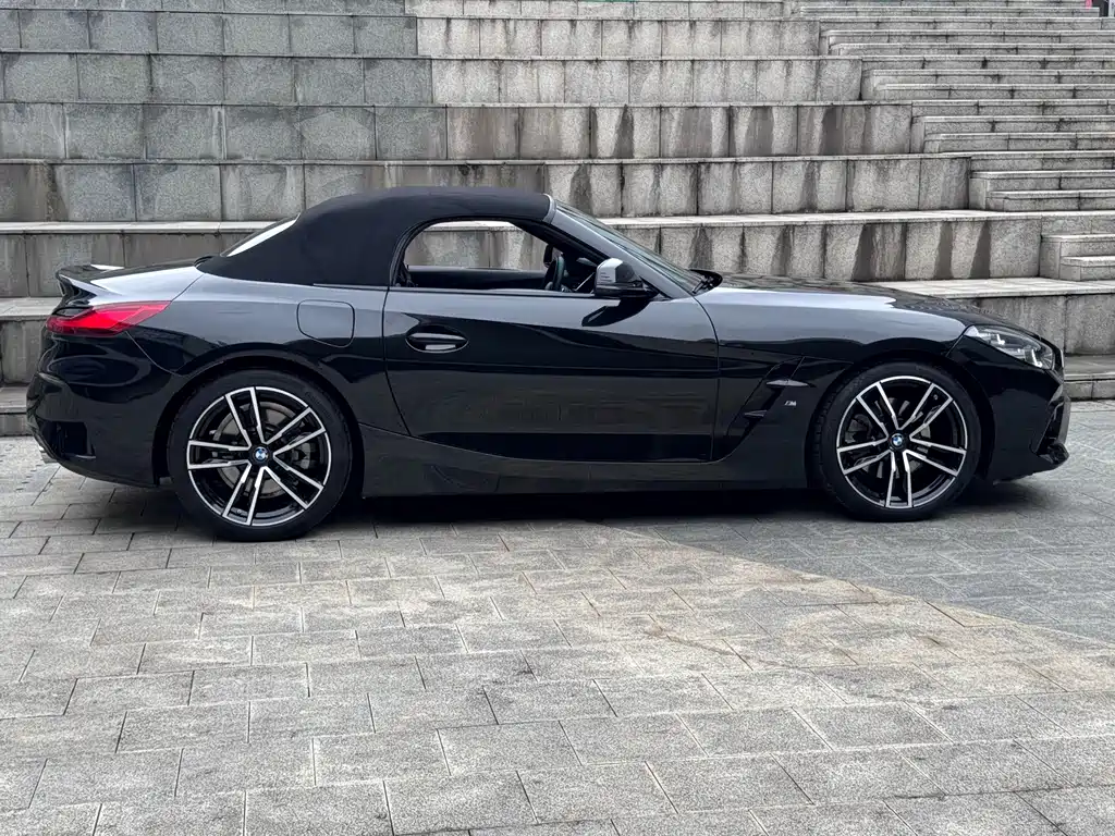 BMW Z4 — миниатюра 12