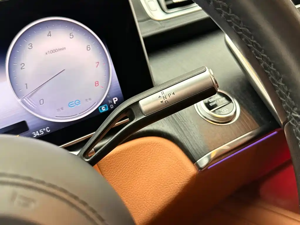Mercedes-Benz S-Class — миниатюра 17