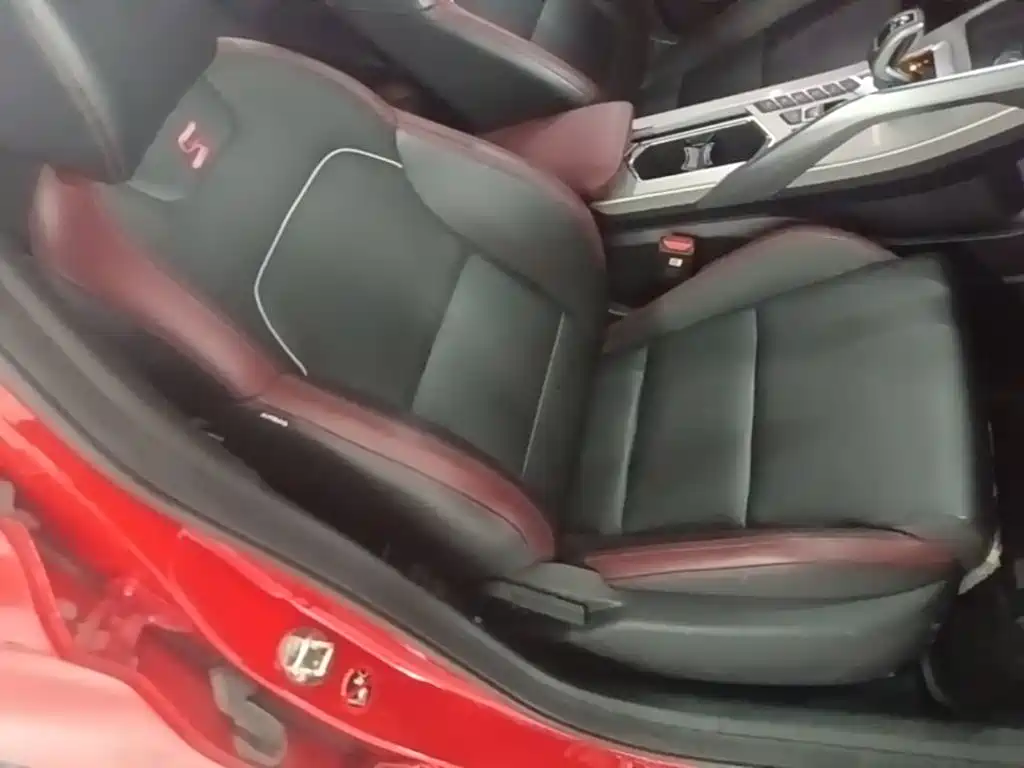 Geely Binyue — миниатюра 25