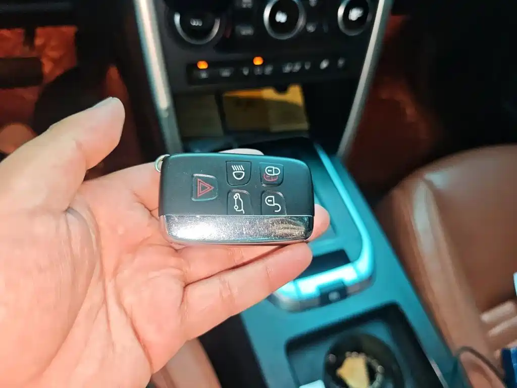 Land Rover Discovery Sport — миниатюра 12