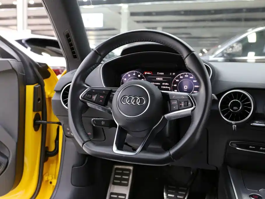 Audi TT — миниатюра 11