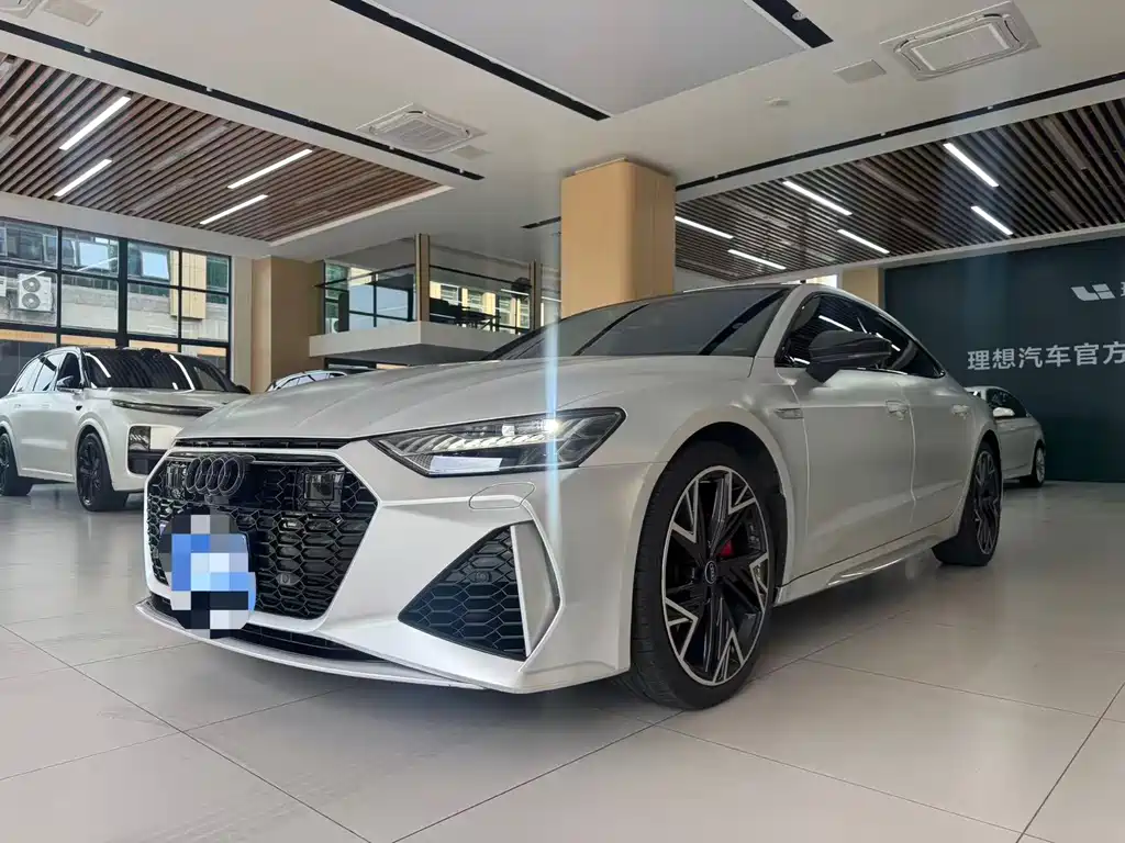Audi A7L 2025