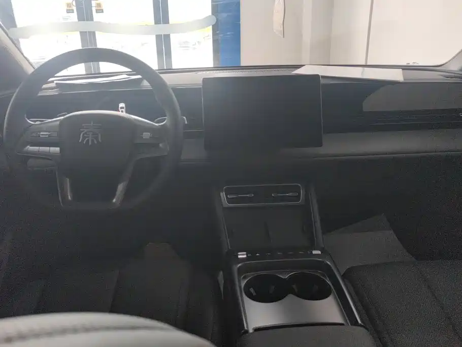 BYD Qin L — миниатюра 12