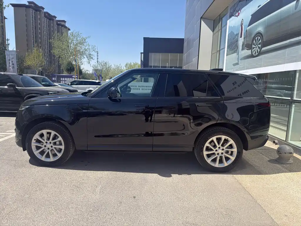 Land Rover Range Rover Sport 2025 360PS S