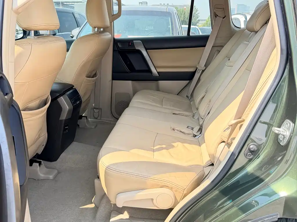 Toyota Prado (Import) — миниатюра 12