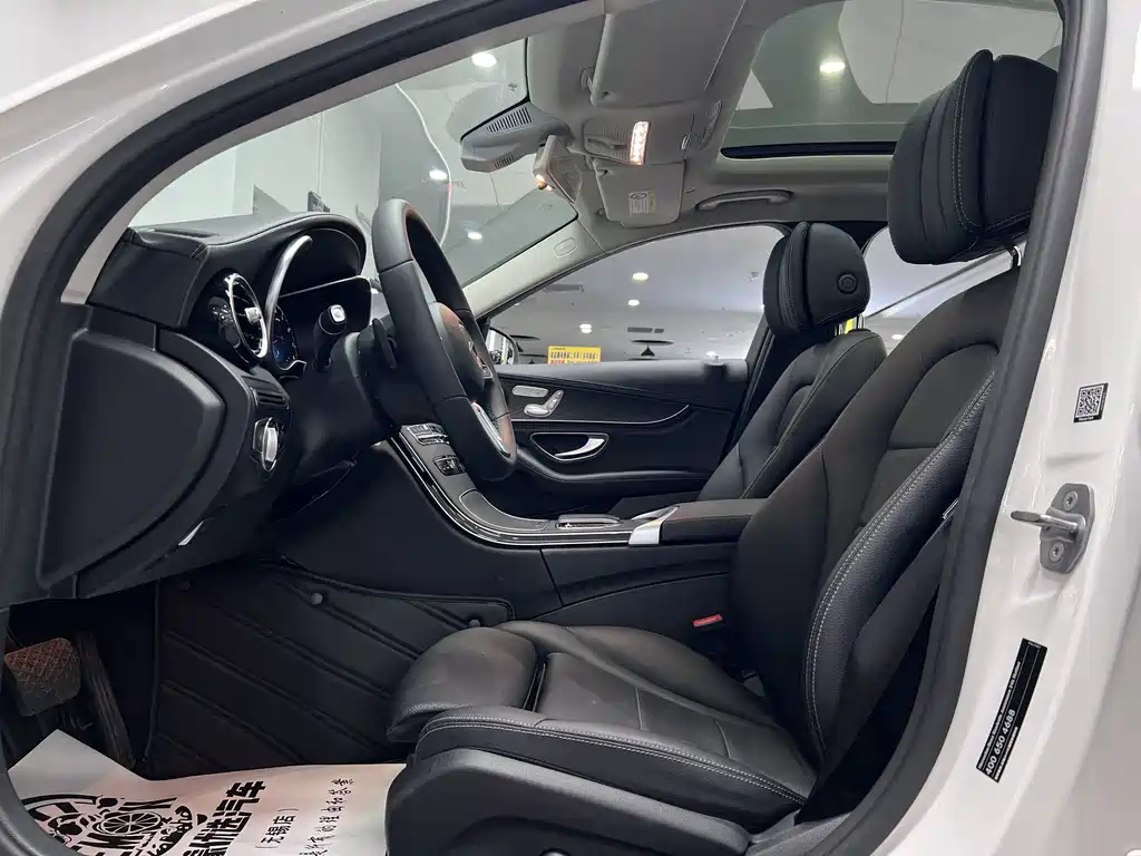 Mercedes-Benz C-Class — миниатюра 19