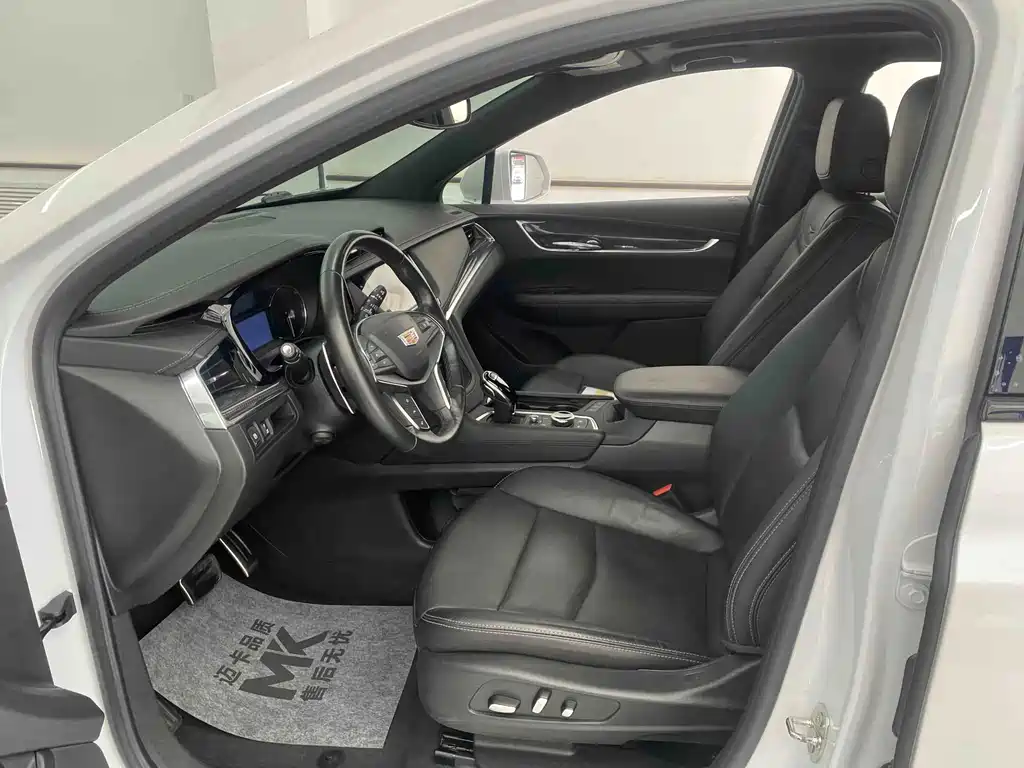 Cadillac XT5 — миниатюра 4
