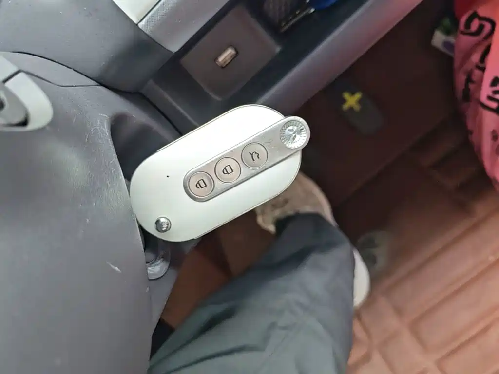 Wuling MINIEV — миниатюра 9