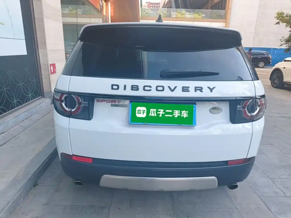 Land Rover Discovery Sport — миниатюра 6