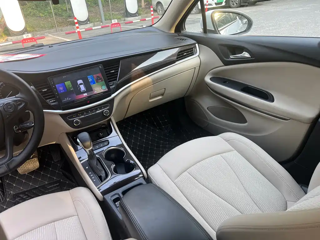 Buick Verano — миниатюра 10