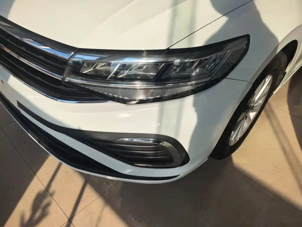 Volkswagen Bora — миниатюра 24