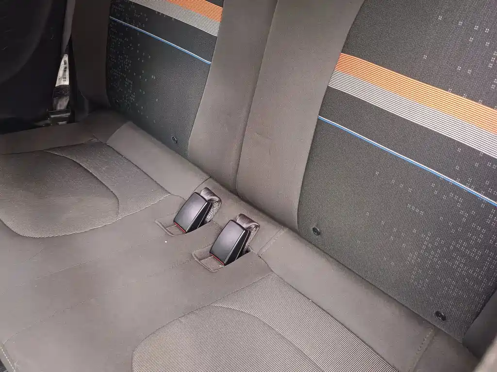 Wuling MINIEV — миниатюра 5