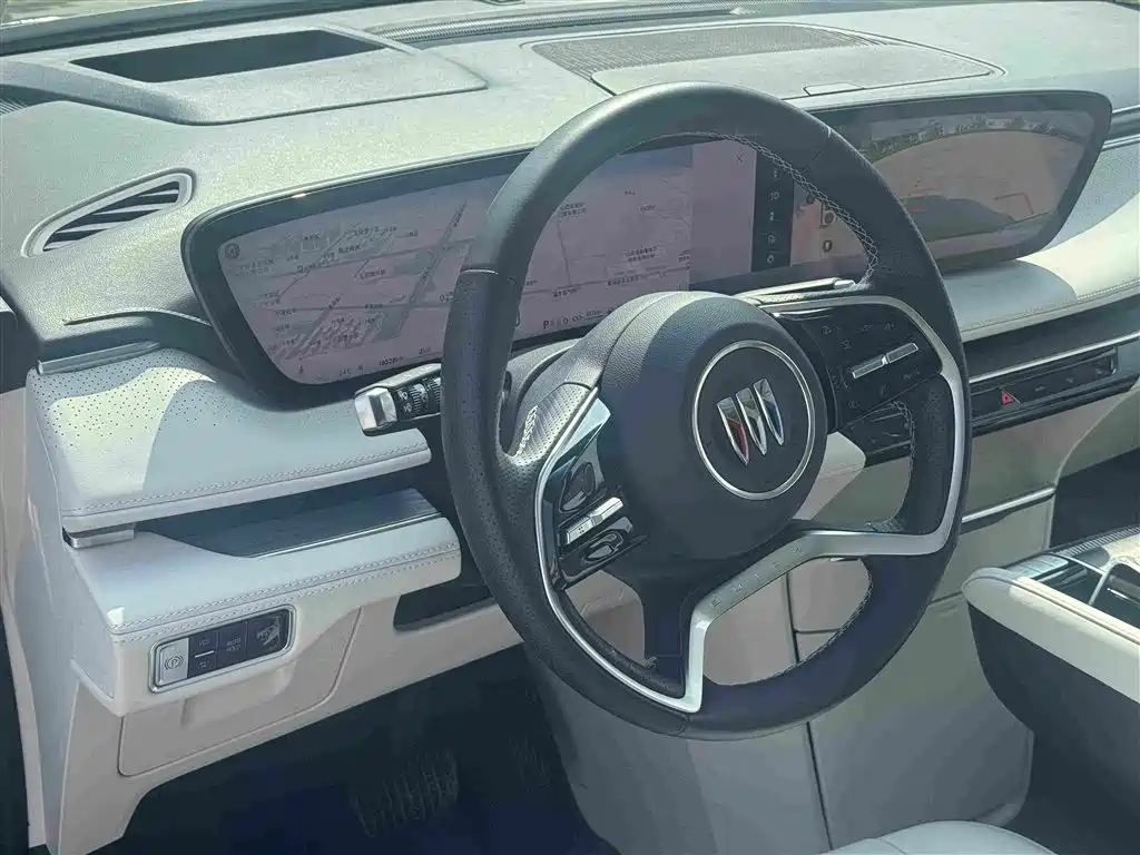 Buick GL8 Hybrid — миниатюра 8