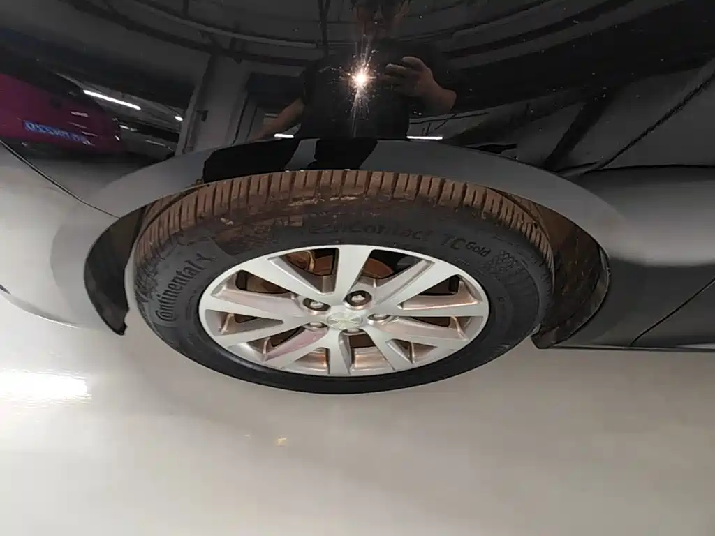 Chevrolet Malibu — миниатюра 23