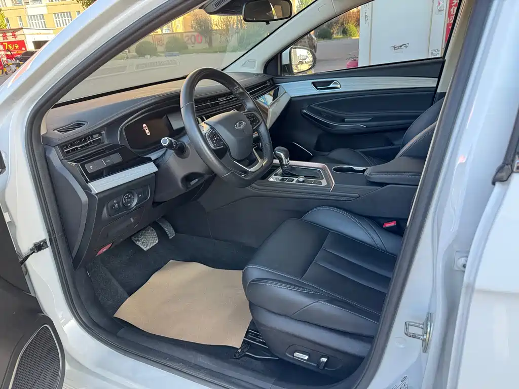 Chery Arrizo 5 PLUS — миниатюра 7