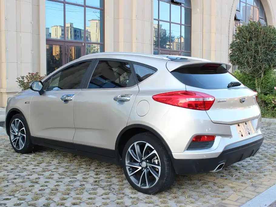 Geely Emgrand GS — миниатюра 5