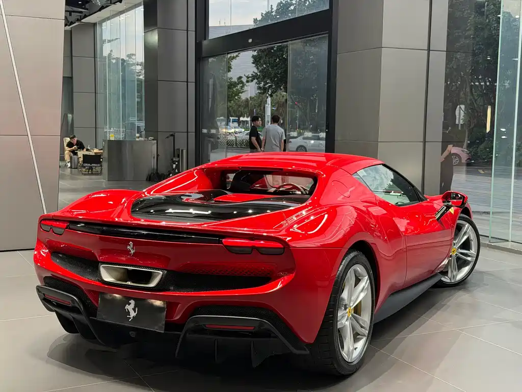 Ferrari 296 — миниатюра 4