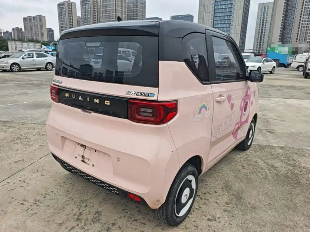 Wuling MINIEV — миниатюра 7