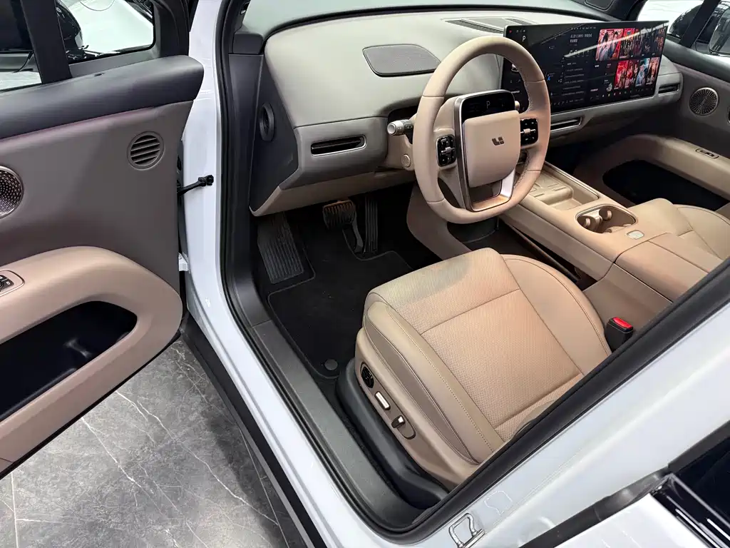 Li Auto i6 2025 Standard