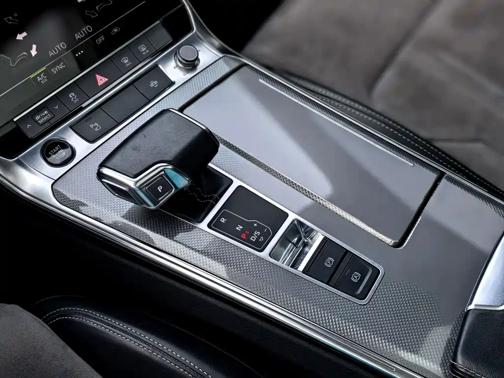 Audi A6L — миниатюра 19