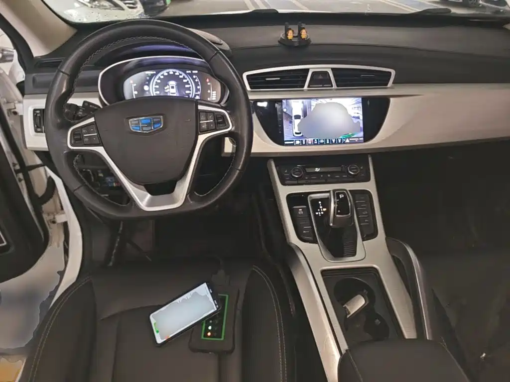 Geely Boyue — миниатюра 8
