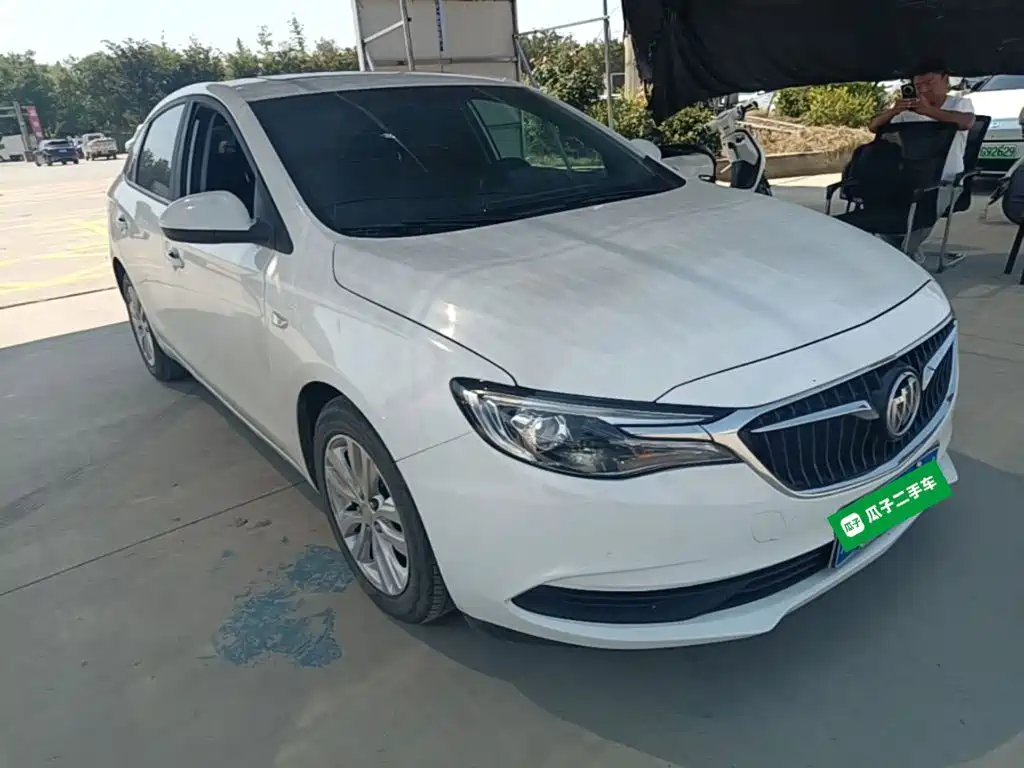 Buick Excelle — миниатюра 4