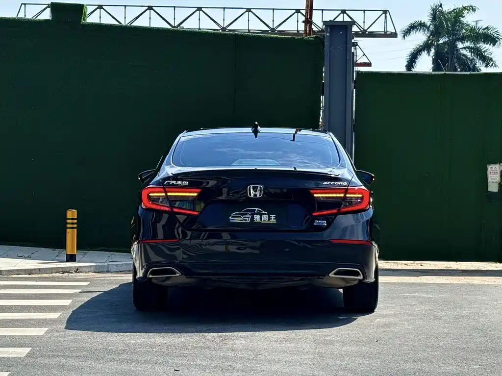 Honda Accord — миниатюра 4