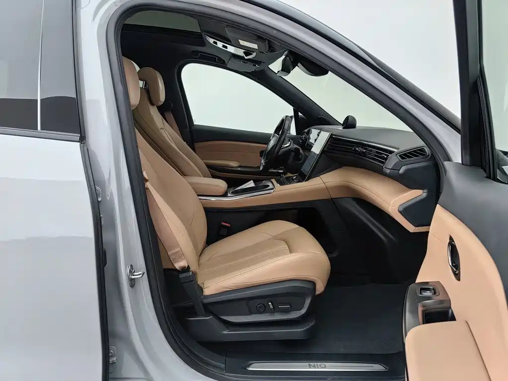 NIO ES6 — миниатюра 23