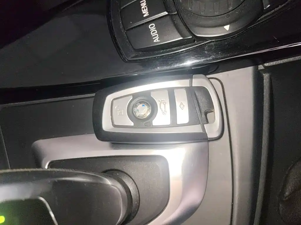 BMW 3 Series — миниатюра 9