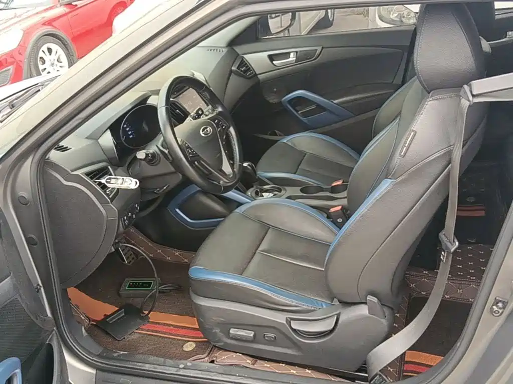 Hyundai Veloster — миниатюра 15