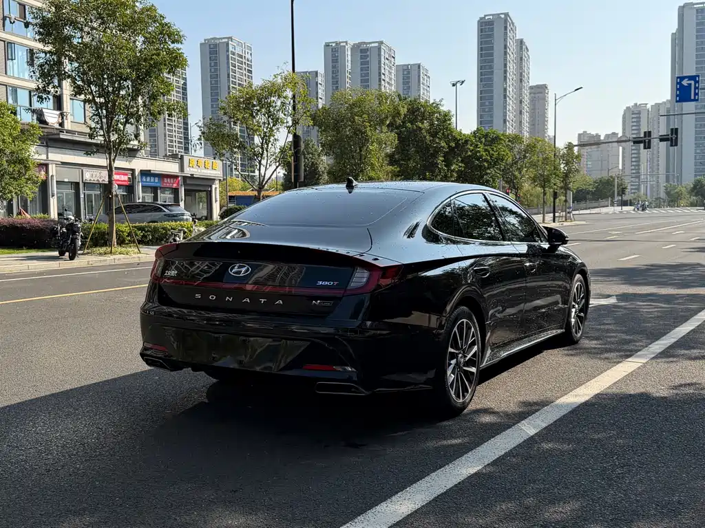 Hyundai Sonata — миниатюра 4