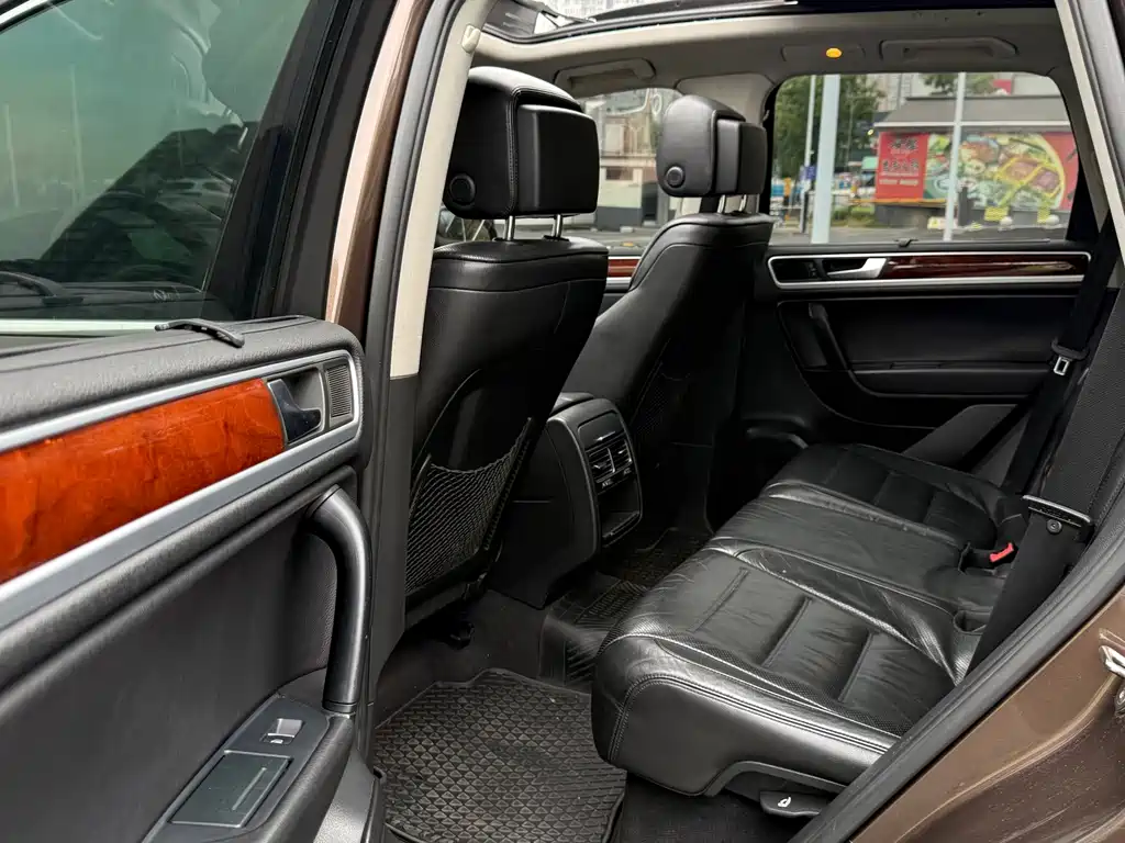 Volkswagen Touareg — миниатюра 11