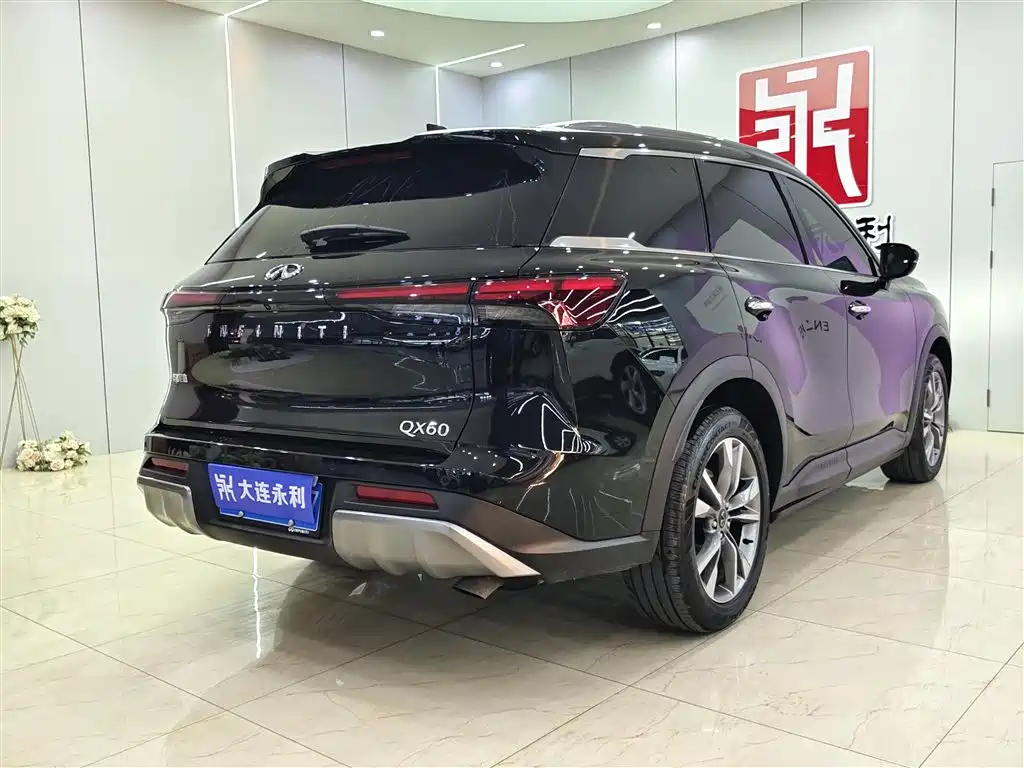 INFINITI QX60