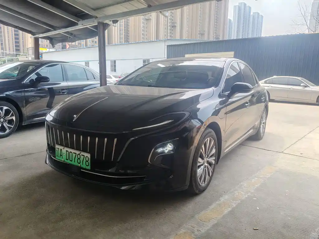 Hongqi Hongqi E-QM5