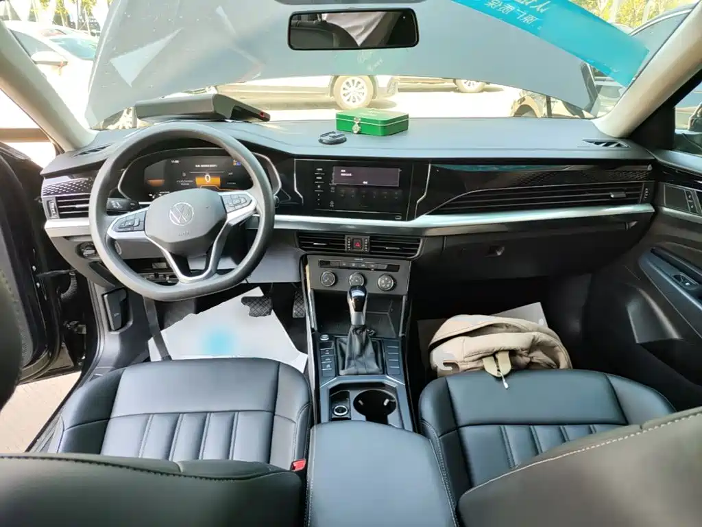 Volkswagen Passat — миниатюра 10