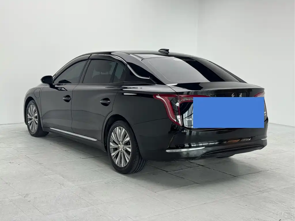 Hongqi Hongqi E-QM5 — миниатюра 9