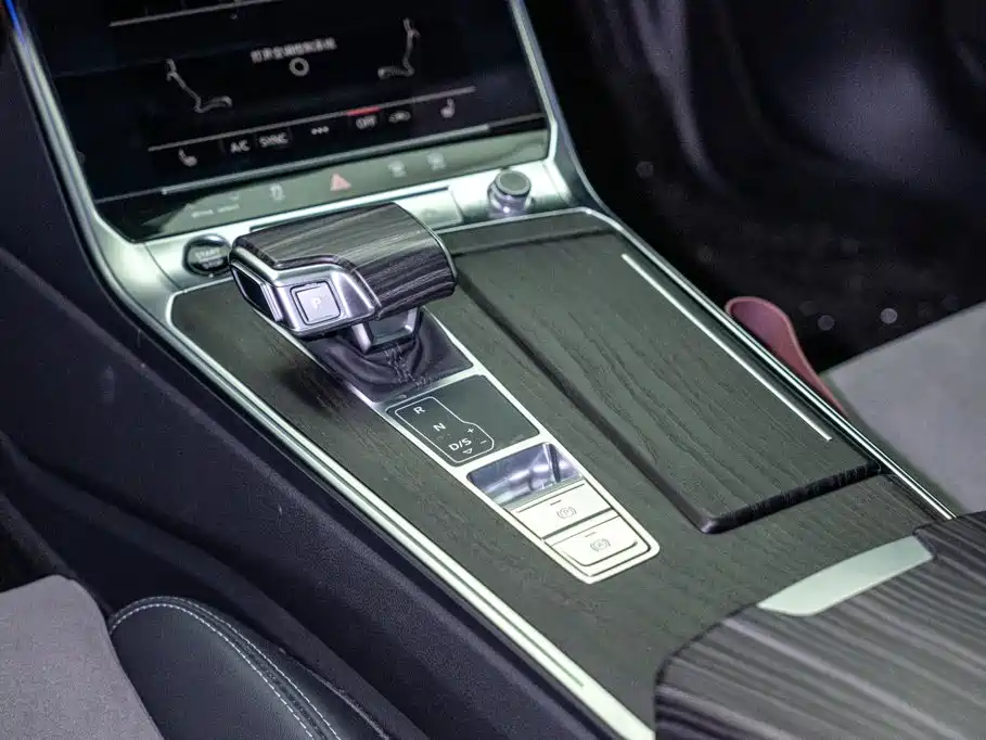 Audi A6L — миниатюра 13