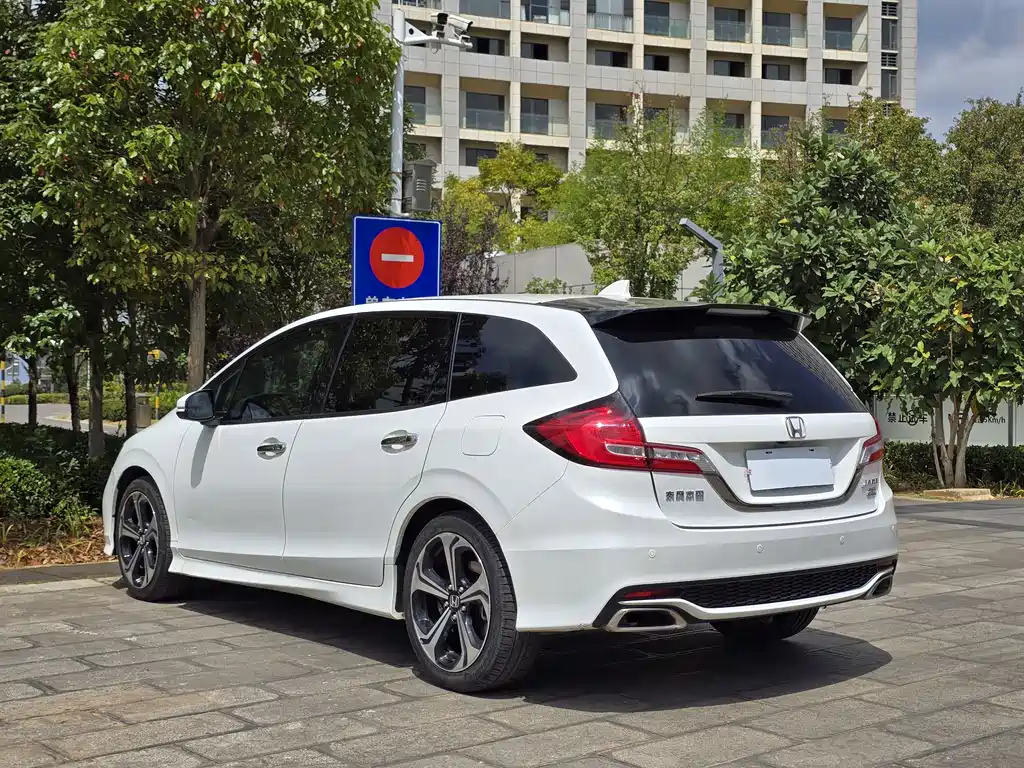 Honda Jade — миниатюра 7