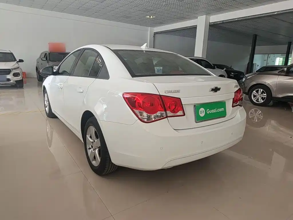 Chevrolet Cruze — миниатюра 5