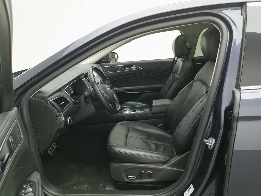 Ford Taurus — миниатюра 10