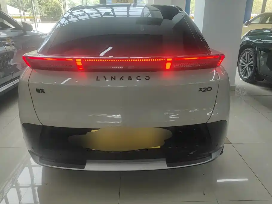 Lynk & Co Z20 — миниатюра 4