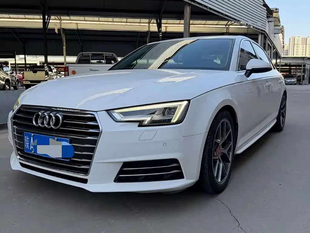Audi A4L 2018