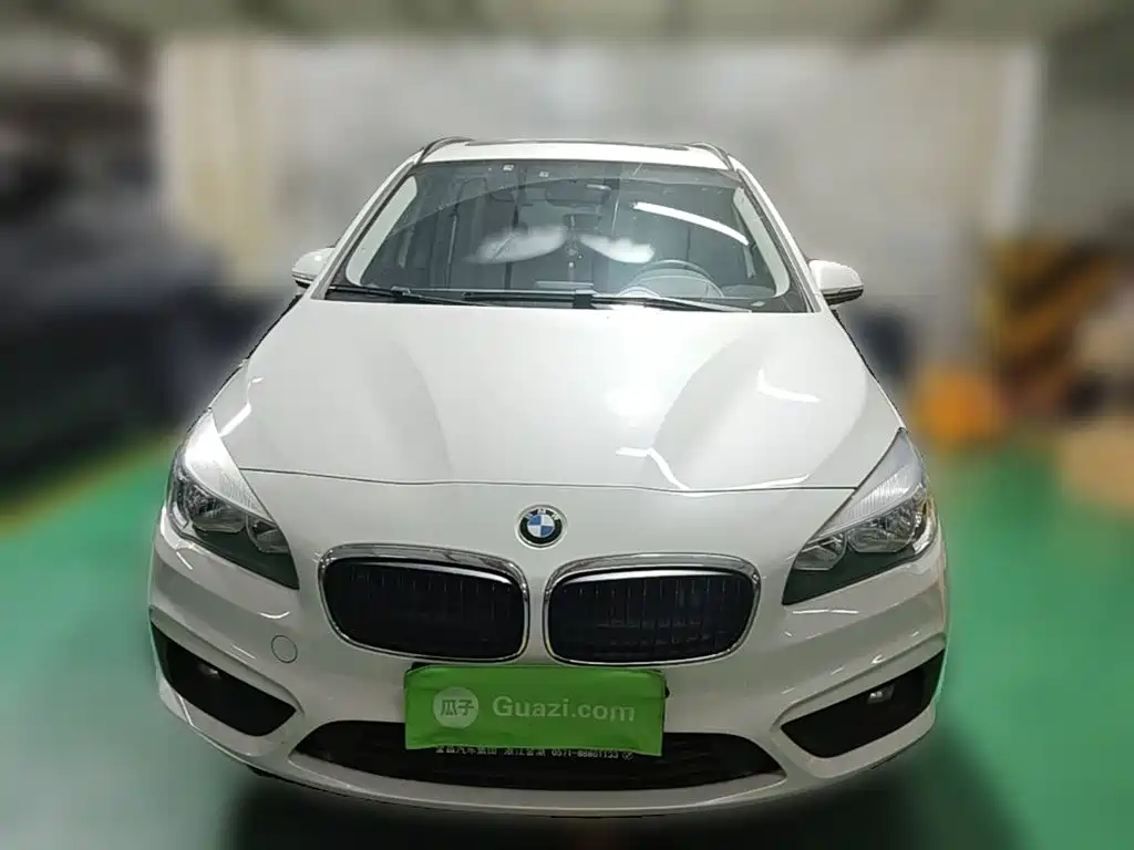 BMW 2 Series Gran Tourer — миниатюра 5