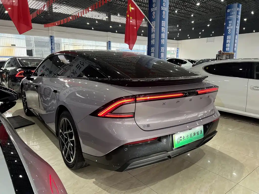 XPeng P7+ — миниатюра 3