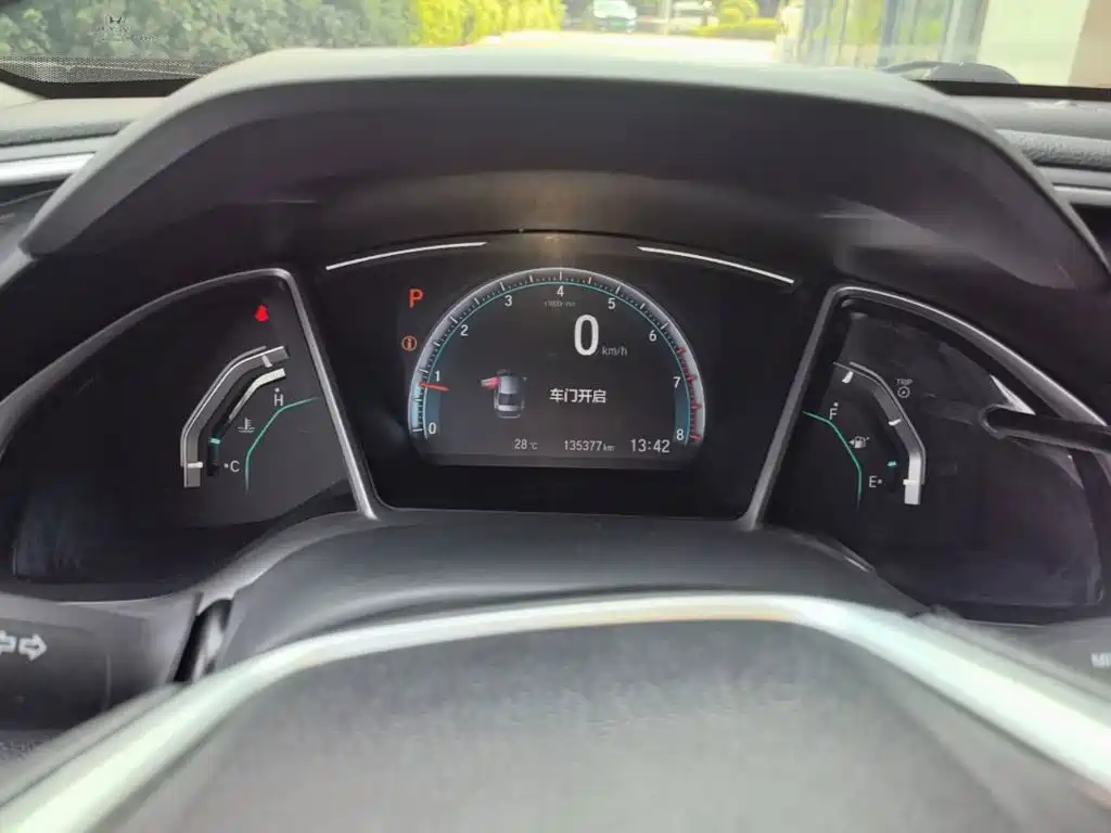 Honda Civic — миниатюра 12