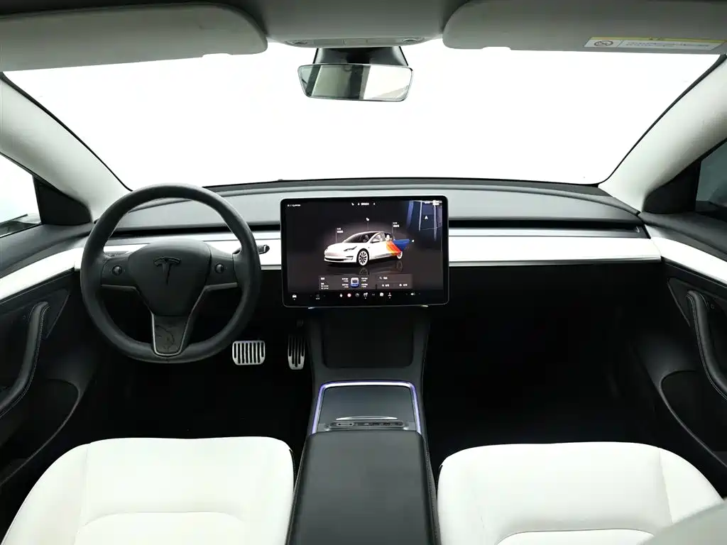 Tesla Model 3 — фотографии объявления, Фото 15