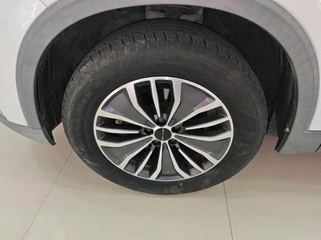 BAIC X7 — миниатюра 23