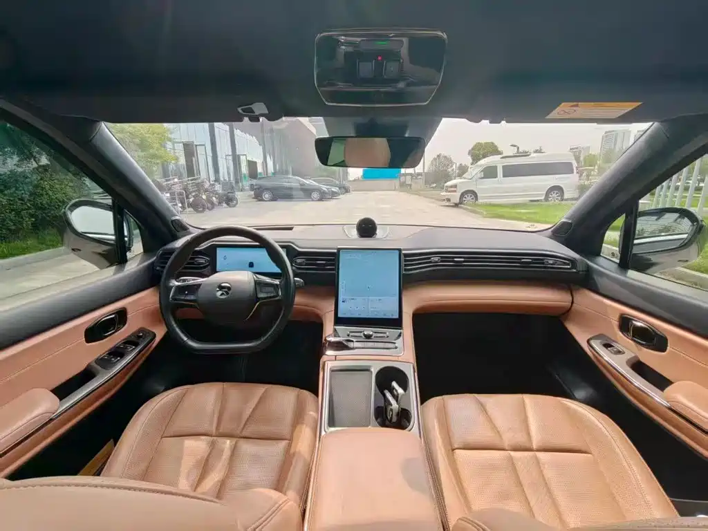 NIO ES8 — миниатюра 2