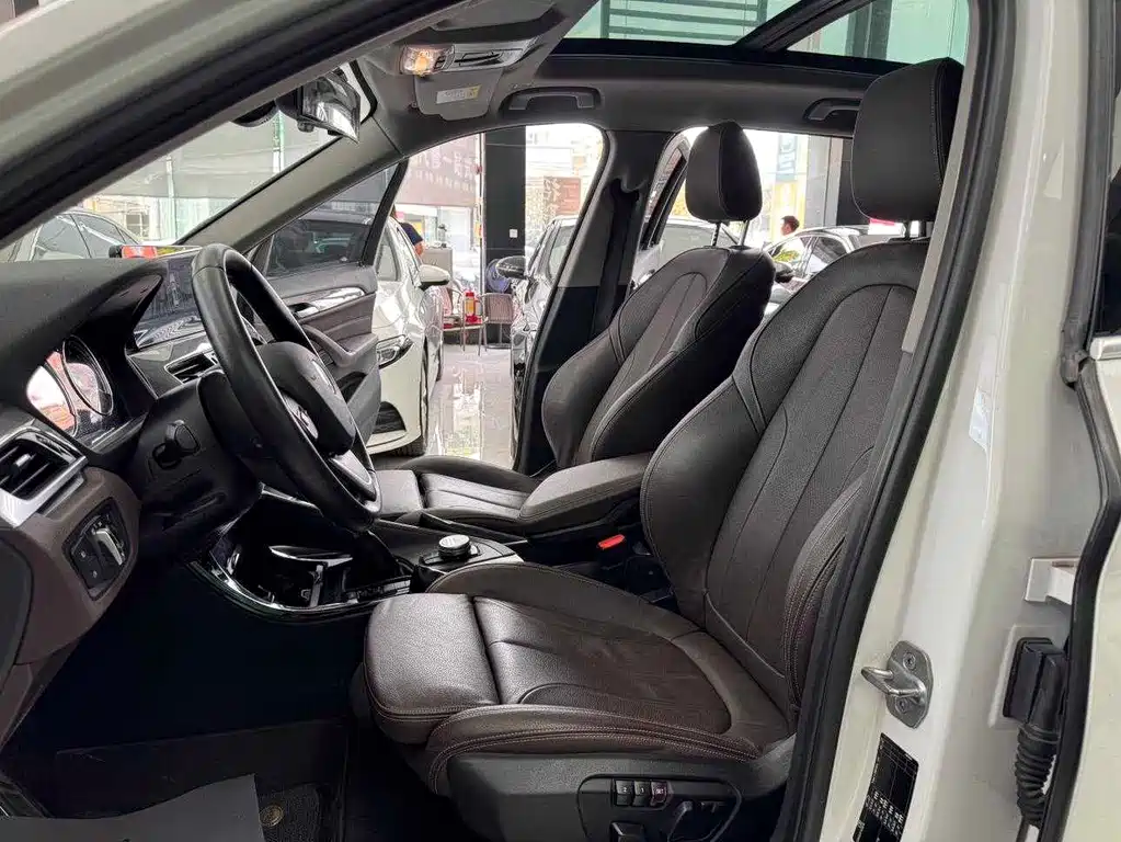 BMW X1 — миниатюра 7